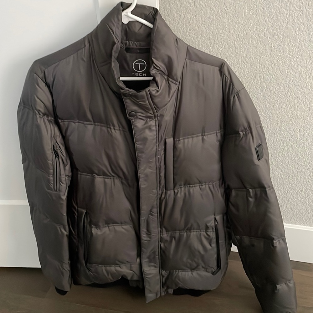 Tumi Tech Down coat
